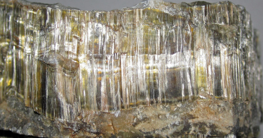 Chrysotile